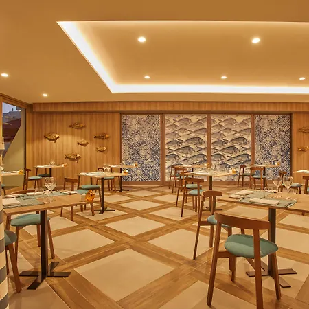 Hotel Grand Hyatt Lanzarote Playa Dorada 5*