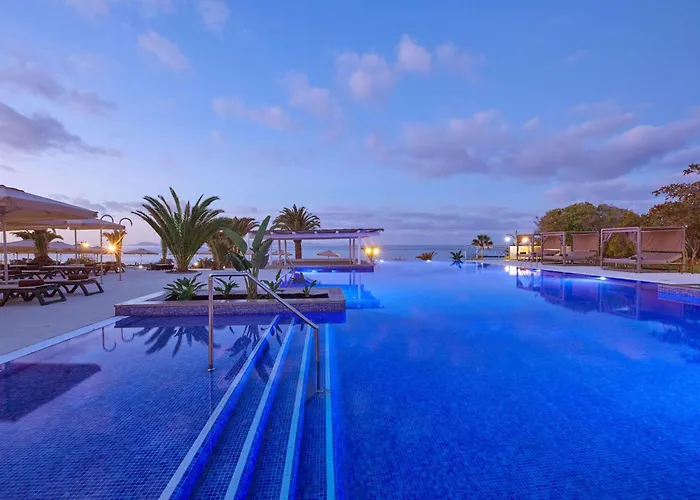 Dreams Lanzarote Playa Dorada & ホテル 5*