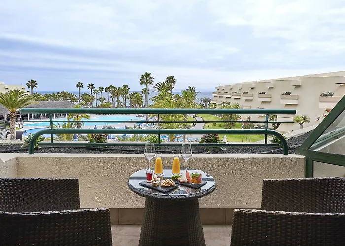 Dreams Lanzarote Playa Dorada & ホテル プラヤ・ブランカ